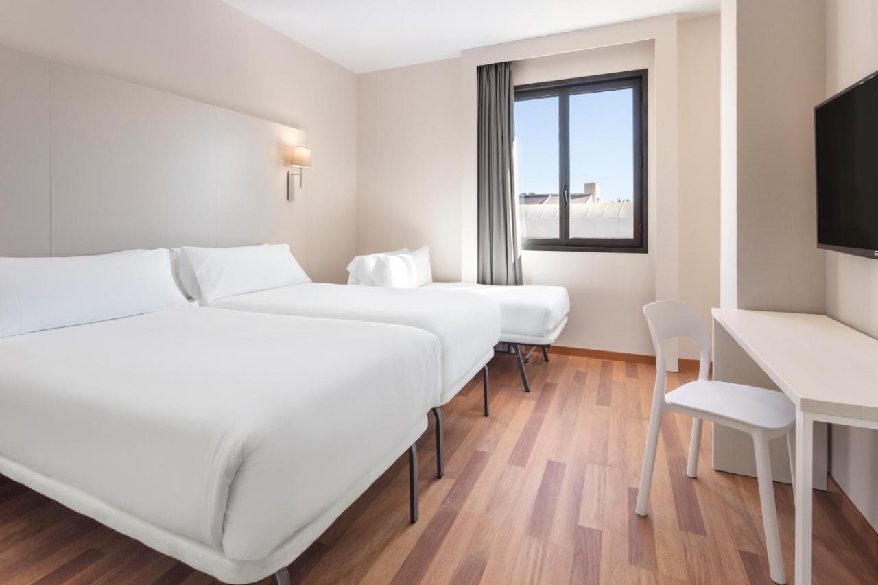 B&B Hotel Elche Bagian luar foto
