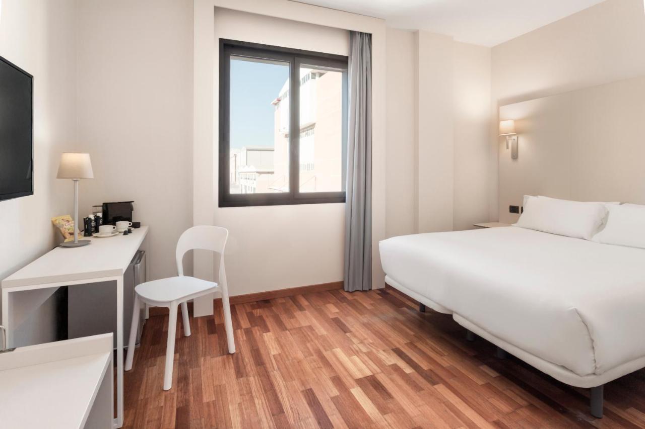 B&B Hotel Elche Bagian luar foto