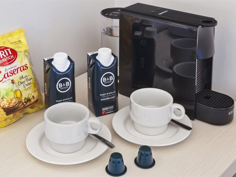 B&B Hotel Elche Bagian luar foto