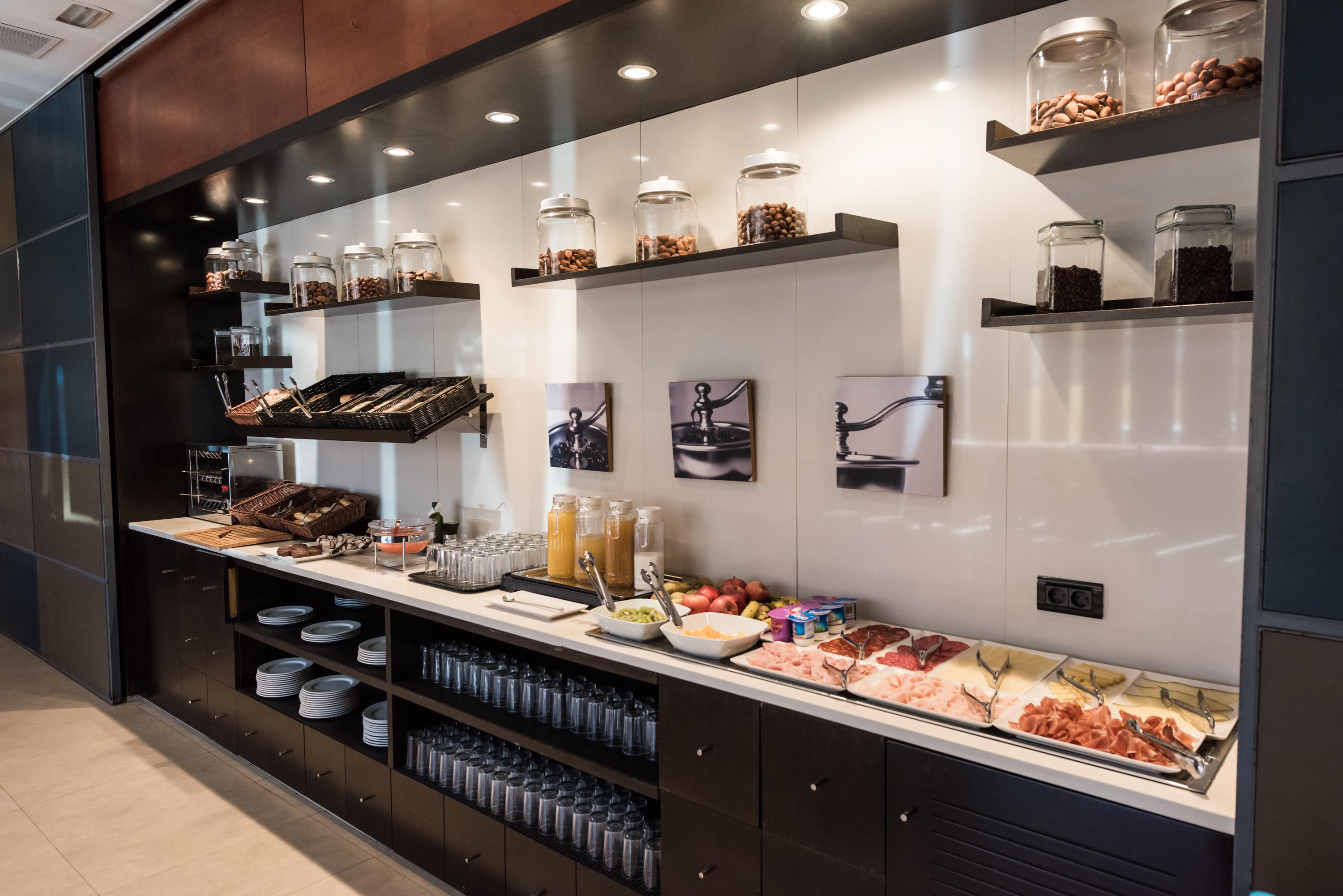 B&B Hotel Elche Bagian luar foto