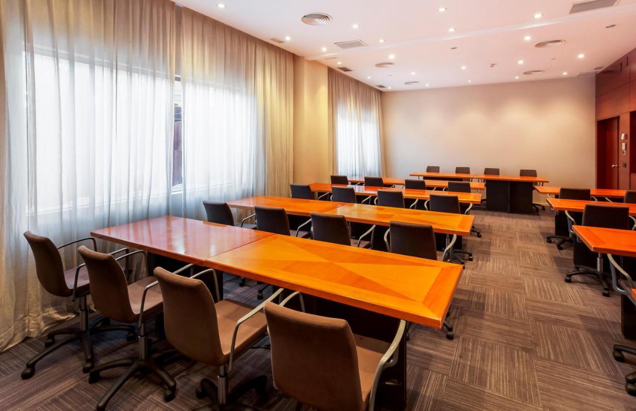 B&B Hotel Elche Bagian luar foto